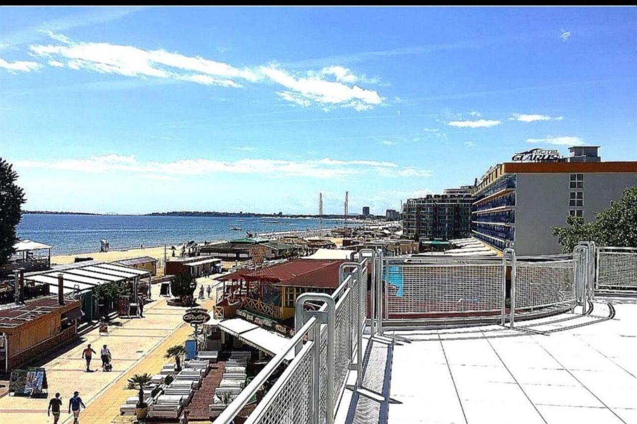 Hotel Largo Slântsjev Brjag Eksteriør bilde